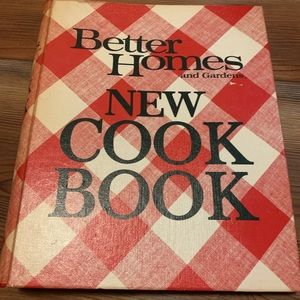 Better Homes and Gardens New Cookbook 1976